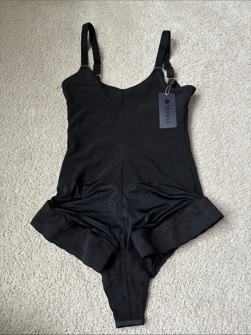 New Yianna Black Shapewear Bodysuit size M
